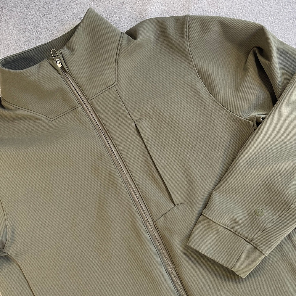 Lululemon Sojourn Full Zip Warpstreme Jacket Mens Small Sage Green Gray